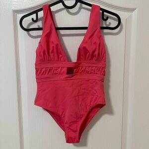 SUPER CUTE ONE PIECE SWIMSUIT